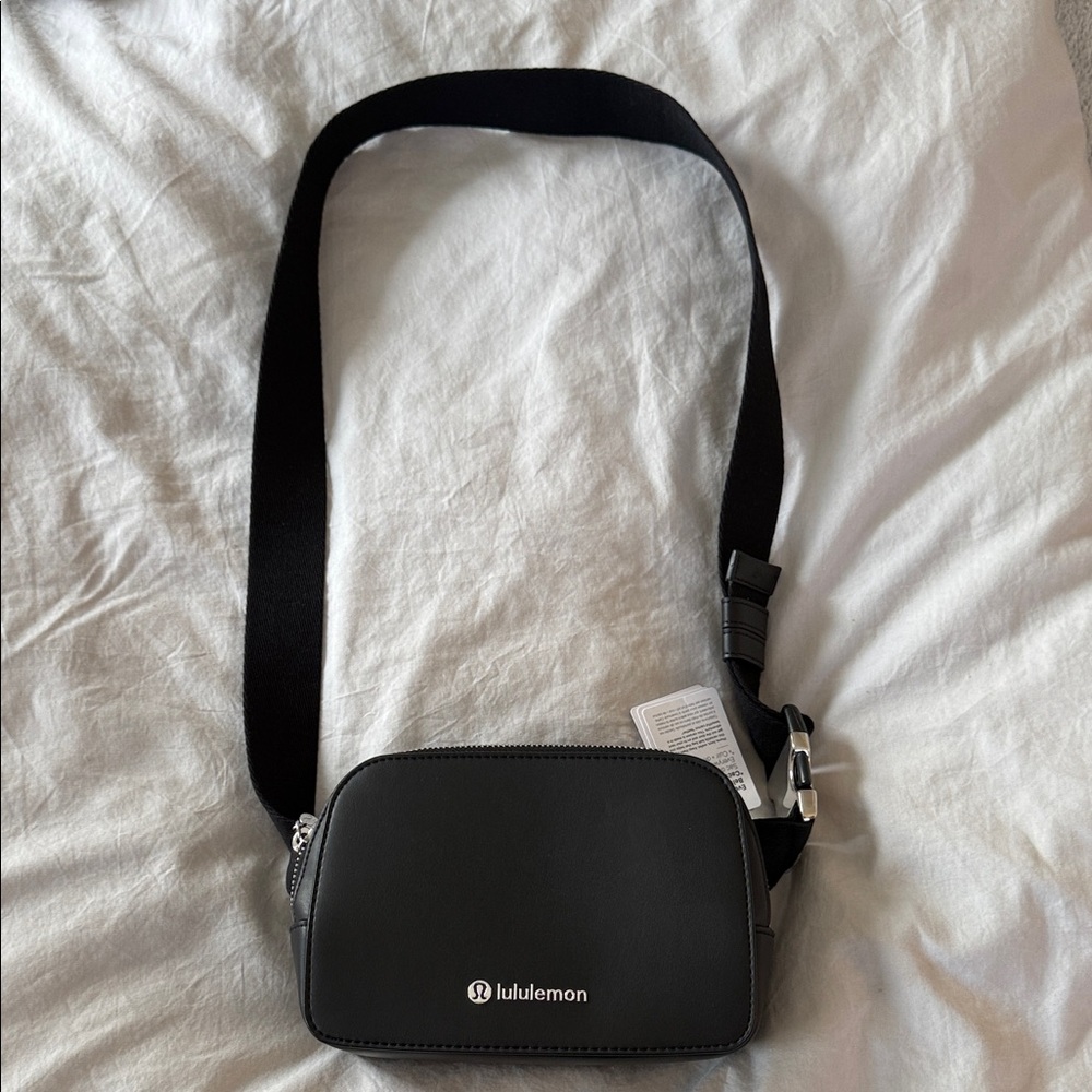 lululemon athletica Black Belt Bag